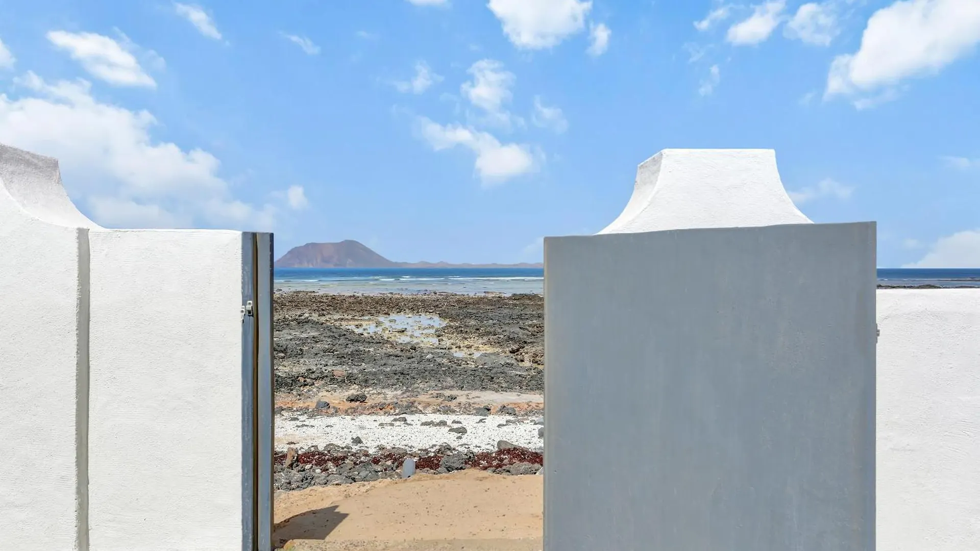 Villa Granados 27 Beachfront Bungalow Corralejo Spain