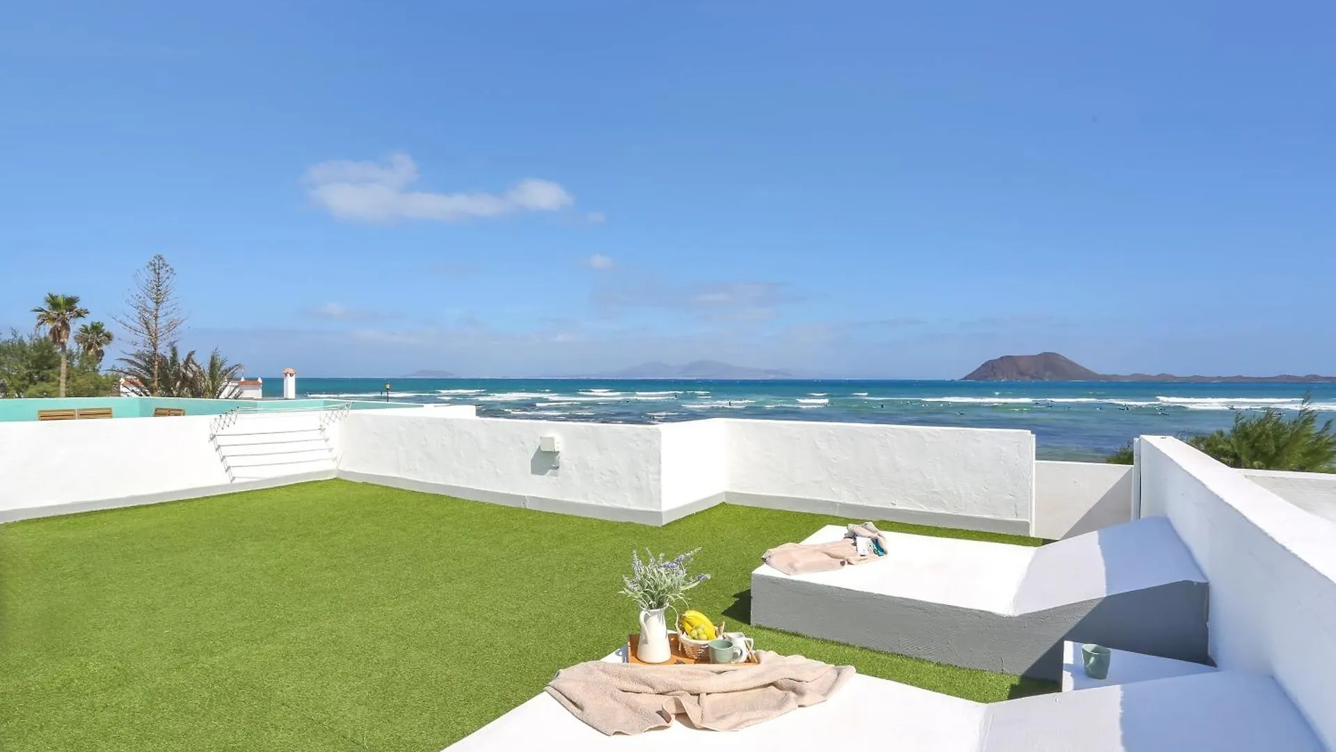 Granados 27 Beachfront Bungalow Corralejo Villa