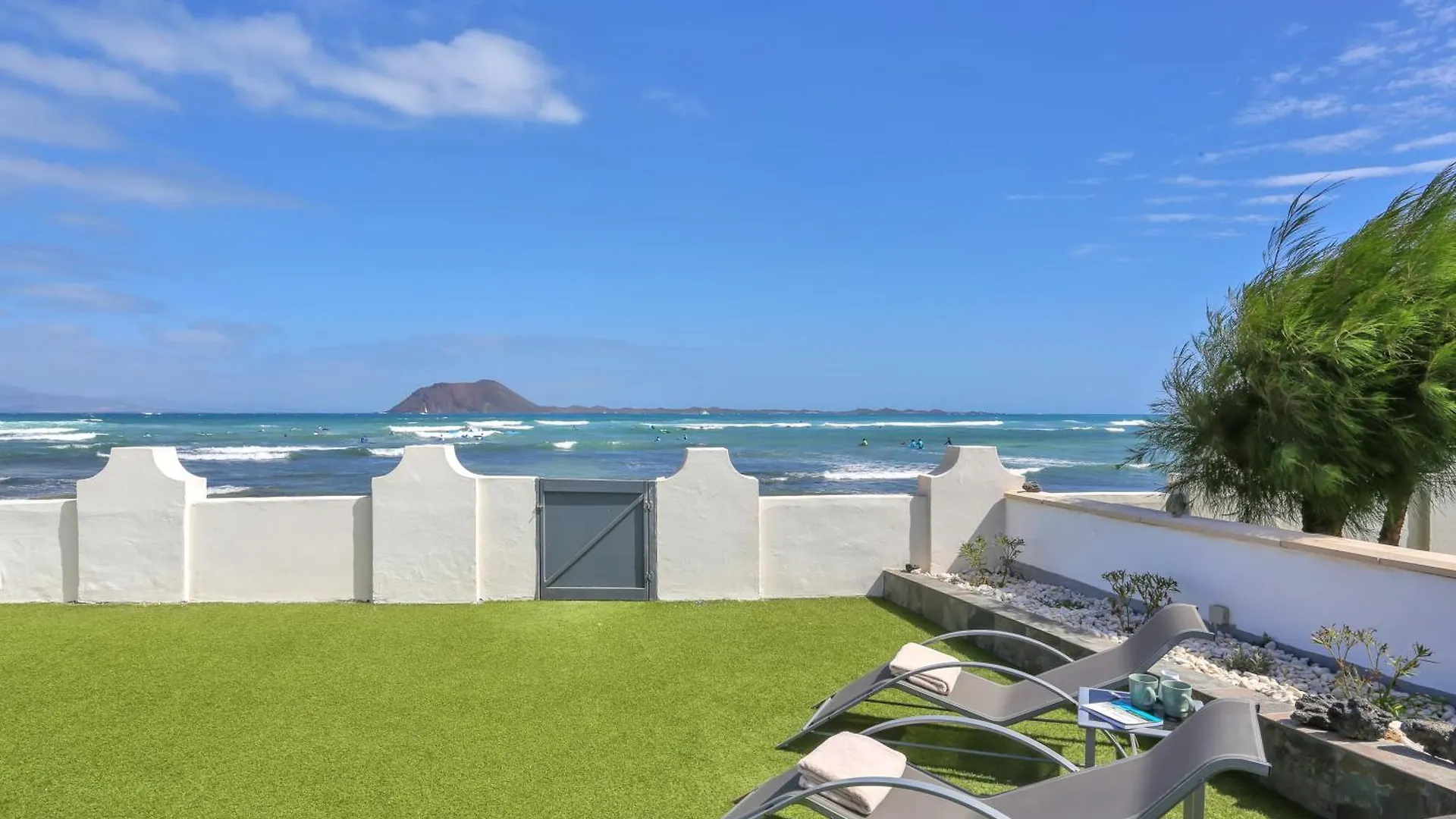 Villa Granados 27 Beachfront Bungalow Corralejo Spain